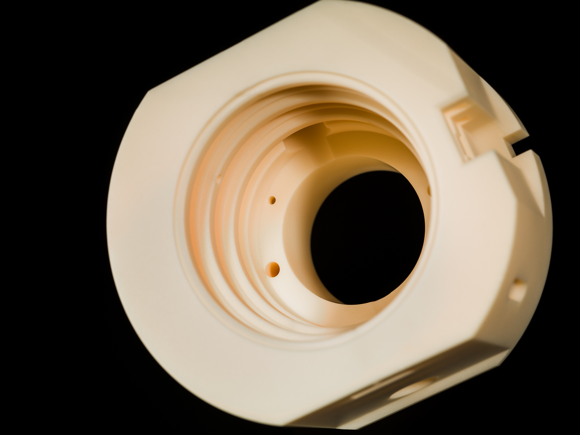 Isolants en alumine pour machines d'analyse isotopique