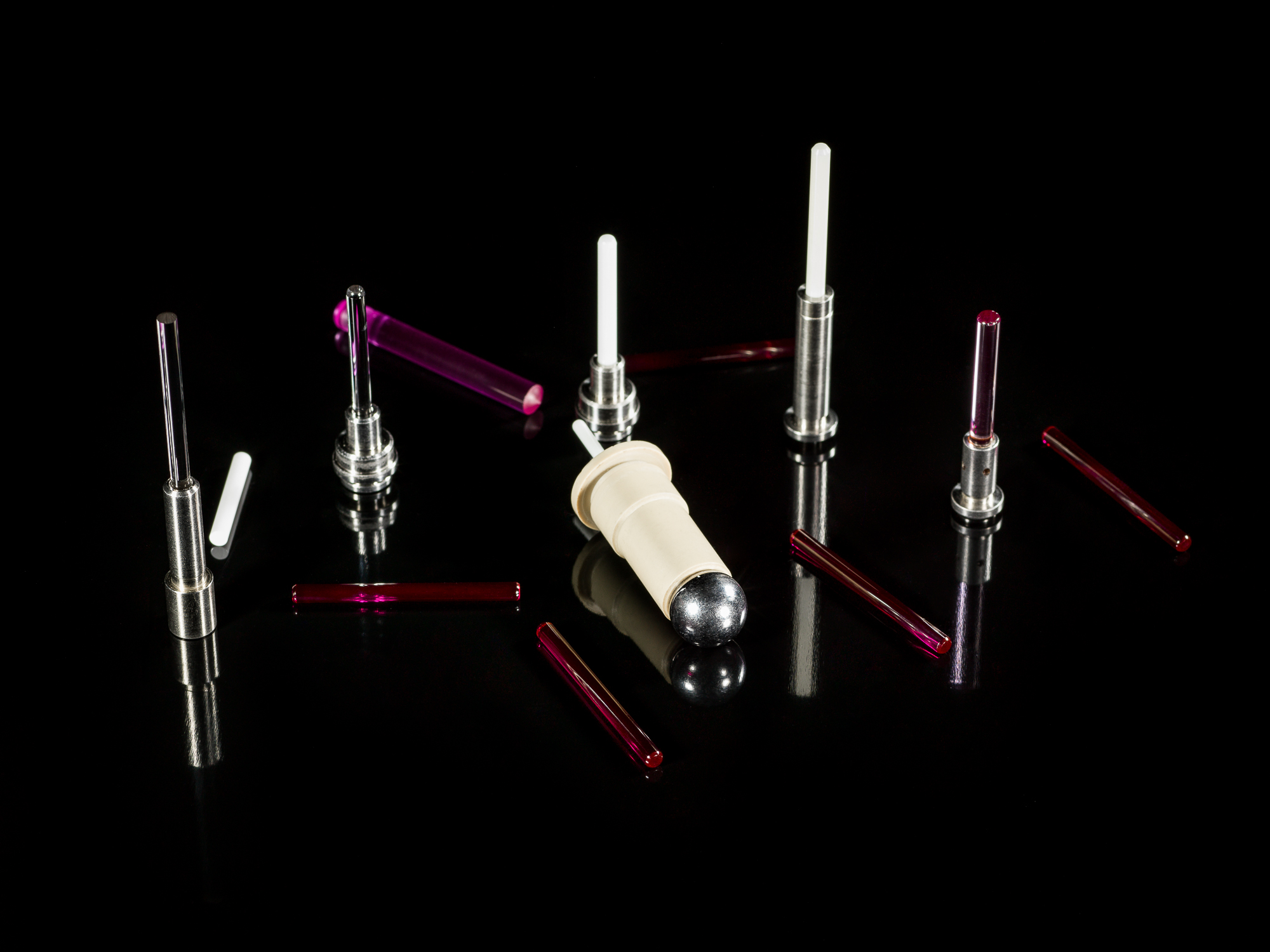 Billes en rubis assemblées pour systèmes de métrologie